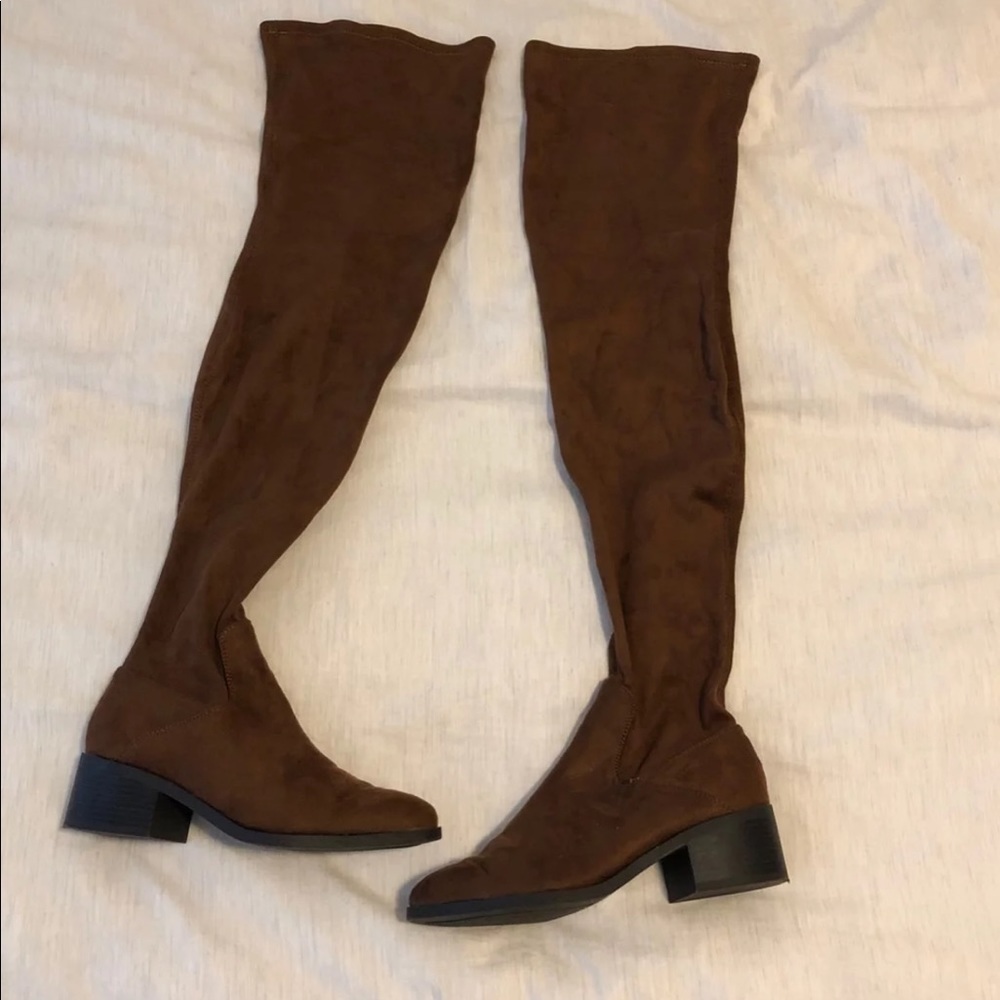 SUEDE OVER THE KNEE BOOTS NWOT
